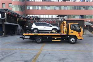 于洪汽车紧急补胎换胎救援