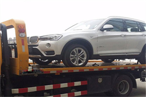 于洪拖车24小时服务电话