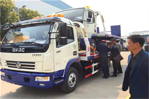 于洪汽车道路救援拖车价格